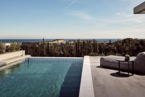 Alexandra SeaView Luxurious Villa, By ThinkVilla